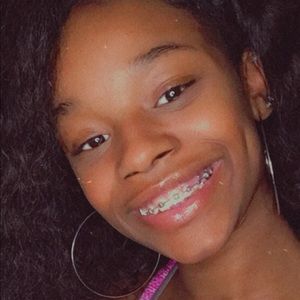 Meet your Posher, Arnasia